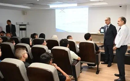 رئيس حماية المستهلك يشارك في البرنامج التدريبي الثاني بجامعة أكتوبر للعلوم الحديثة