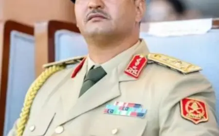 رئيس أركان حرب القوات المسلحة يرسل تهانيه لخالد حفتر بمناسبة توليه رئاسة الأركان العامة للجيش الليبي