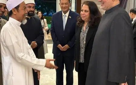 المفتي يصل إلى بانكوك لتعزيز الدور الديني لمصر على الساحة العالمية