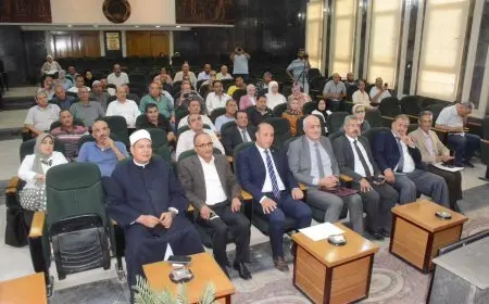 الزراعة تعزز التنسيق لمواجهة حرق قش الأرز من خلال اجتماع موسع في الغربية