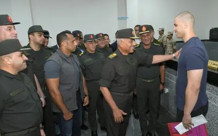 وزير الدفاع يقوم بجولة تفقدية على اختبارات القبول في الأكاديمية العسكرية المصرية والكليات العسكرية