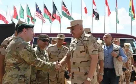 رئيس الأركان يزور جاهزية استعدادات التدريب المصري الأمريكي النجم الساطع 2025