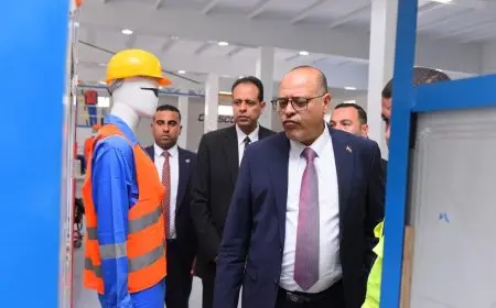 وزير العمل يزور موقع مترو الإسكندرية لتفقد تدريب العمال ضمن مبادرة سلامتك تهمنا
