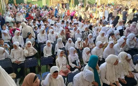 أوقاف المنيا تحتفل بالمولد النبوي وتكريم 500 حافظ وحافظة للقرآن الكريم