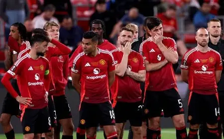 مانشستر يونايتد يسعى لتحقيق أول انتصار له في الدوري الإنجليزي أمام بيرنلي