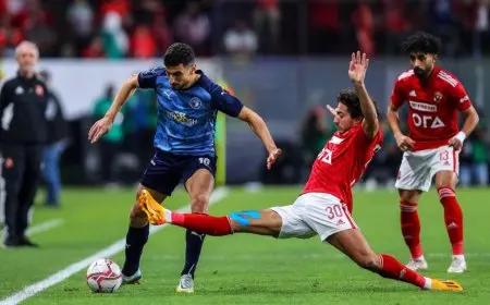الأهلي يواجه بيراميدز في قمة مثيرة بالدوري المصري