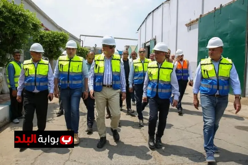 وزير قطاع الأعمال العام يتفقد مصانع شركة طنطا للكتان والزيوت في جولة ميدانية جديدة لتعزيز الإنتاجية