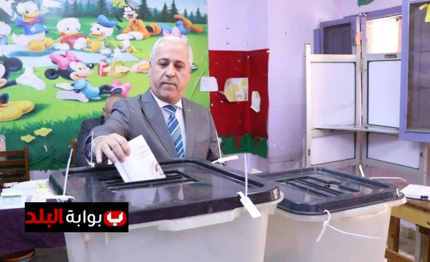 رئيس الهيئة الوطنية للصحافة يشارك في انتخابات الشيوخ 2025 ويدلي بصوته