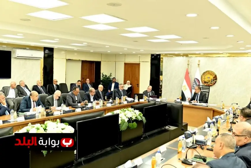 وزير قطاع الأعمال يتولى رئاسة الجمعية العمومية للقابضة للتشييد لاعتماد الميزانية الجديدة