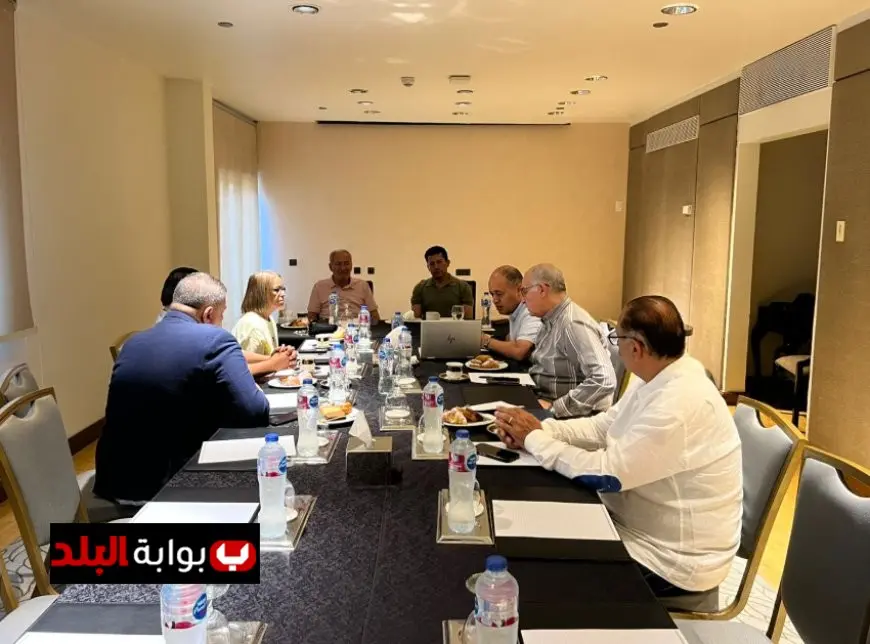 وزير الرياضة يلتقي برئيس الاتحاد الدولي لليد لبحث التحضيرات لبطولة العالم