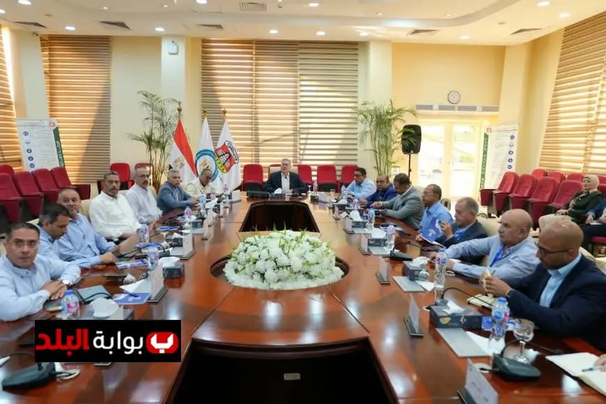 وزير البترول والثروة المعدنية يشرف على تطوير توسعات ميناء الحمراء البترولي في مدينة العلمين