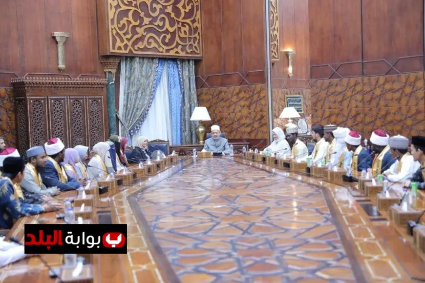 شيخ الأزهر يوجه رسالة إلى طلاب مدرسة الإمام الطيب أنتم كأحفادي ومكتبي مفتوح لكم دائمًا