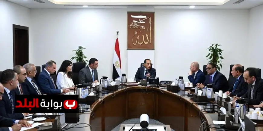 رئيس الوزراء يتابع جهود تجديد وسط البلد والقاهرة الخديوية لتحسين البنية التحتية