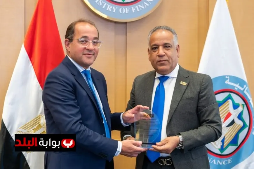 المالية تطلق تسهيلات وإصلاحات جديدة لتحسين خدمة الضرائب وتشجيع الشركاء من الممولين
