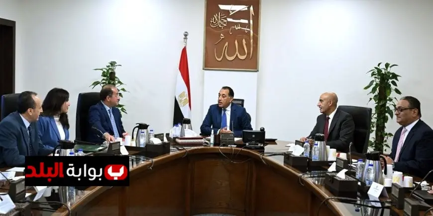 رئيس الوزراء يستعرض أبرز ملفات التعاون بين وزارتي المالية والتربية والتعليم