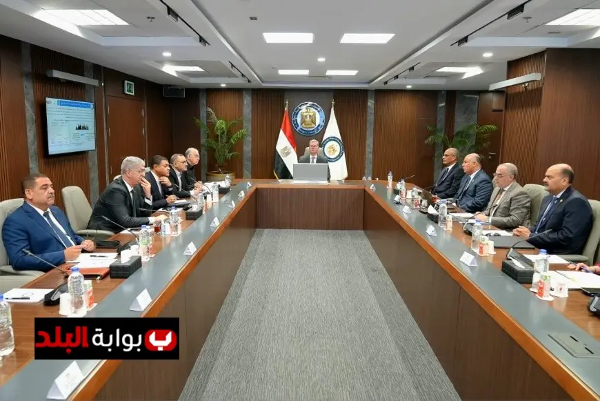 وزير البترول يواصل متابعة تقدم مشروع مجمع البحر الأحمر للبتروكيماويات في المنطقة الاقتصادية لقناة السويس