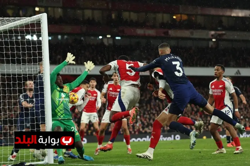 مباراة مثيرة في افتتاح الدوري الإنجليزي بين مانشستر يونايتد وأرسنال