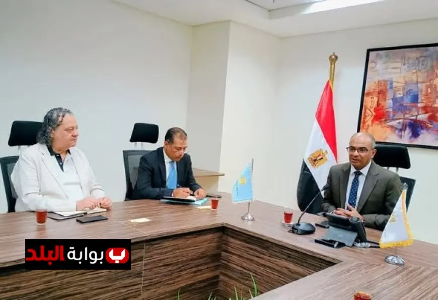 نائب وزير الإسكان يرأس اجتماعًا هامًا لإعداد اللائحة التنفيذية لقانون مياه الشرب والصرف الصحي