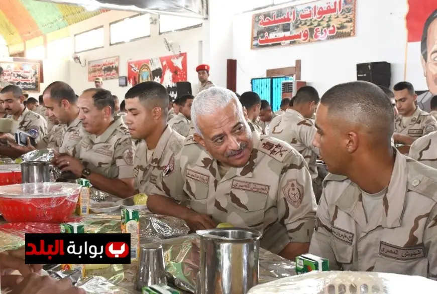 وزير الدفاع يؤكد أهمية maintaining الاستعداد القتالي العالي لمواجهة التحديات العالمية