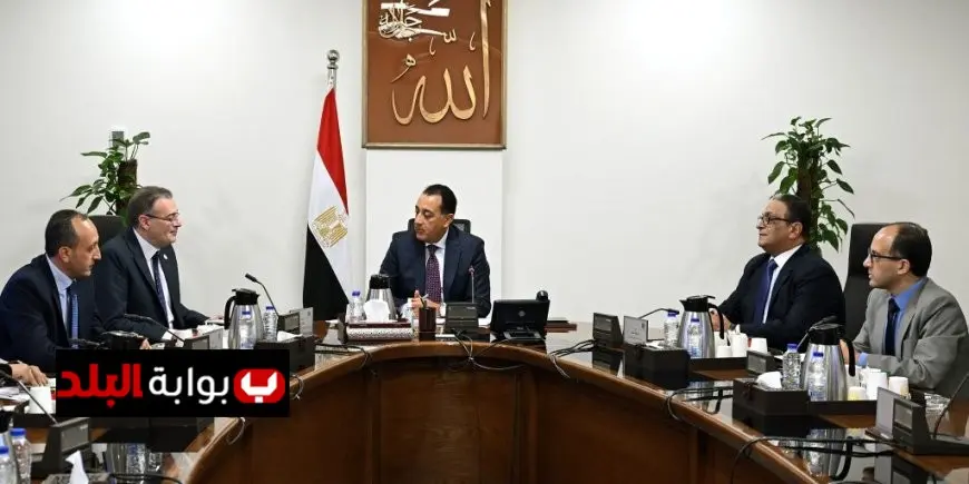 جهود رئيس الوزراء ورئيس التنظيم والإدارة في تطوير العمل الإداري تتصدر اللقاءات السياسية