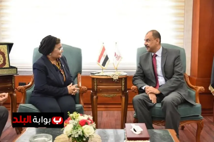 نائب وزير الصحة تتعاون مع محافظ سوهاج لتعزيز جودة الخدمات الصحية والسكانية