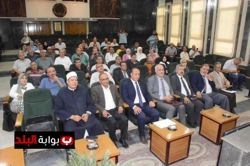 الزراعة تعزز التنسيق لمواجهة حرق قش الأرز من خلال اجتماع موسع في الغربية