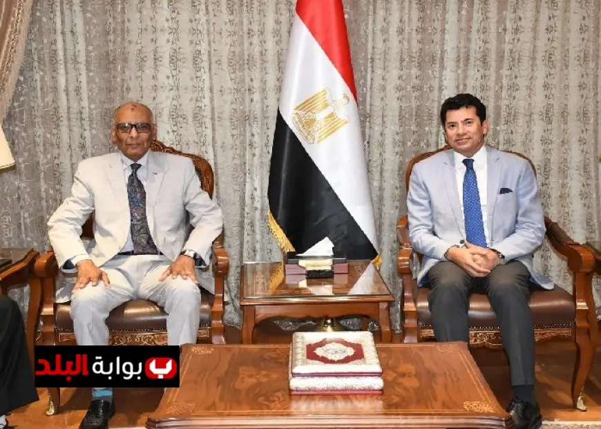 وزير الرياضة يناقش مع اتحاد الهوكي تحضيرات مصر لاستضافة البطولة الأفريقية المقبلة