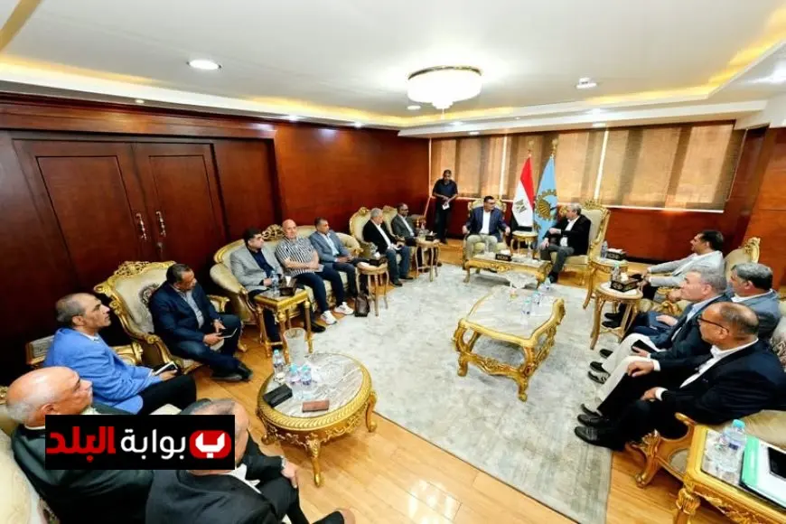 وزير الإسكان يستعرض مشروعات حياة كريمة الجديدة في محافظة الغربية