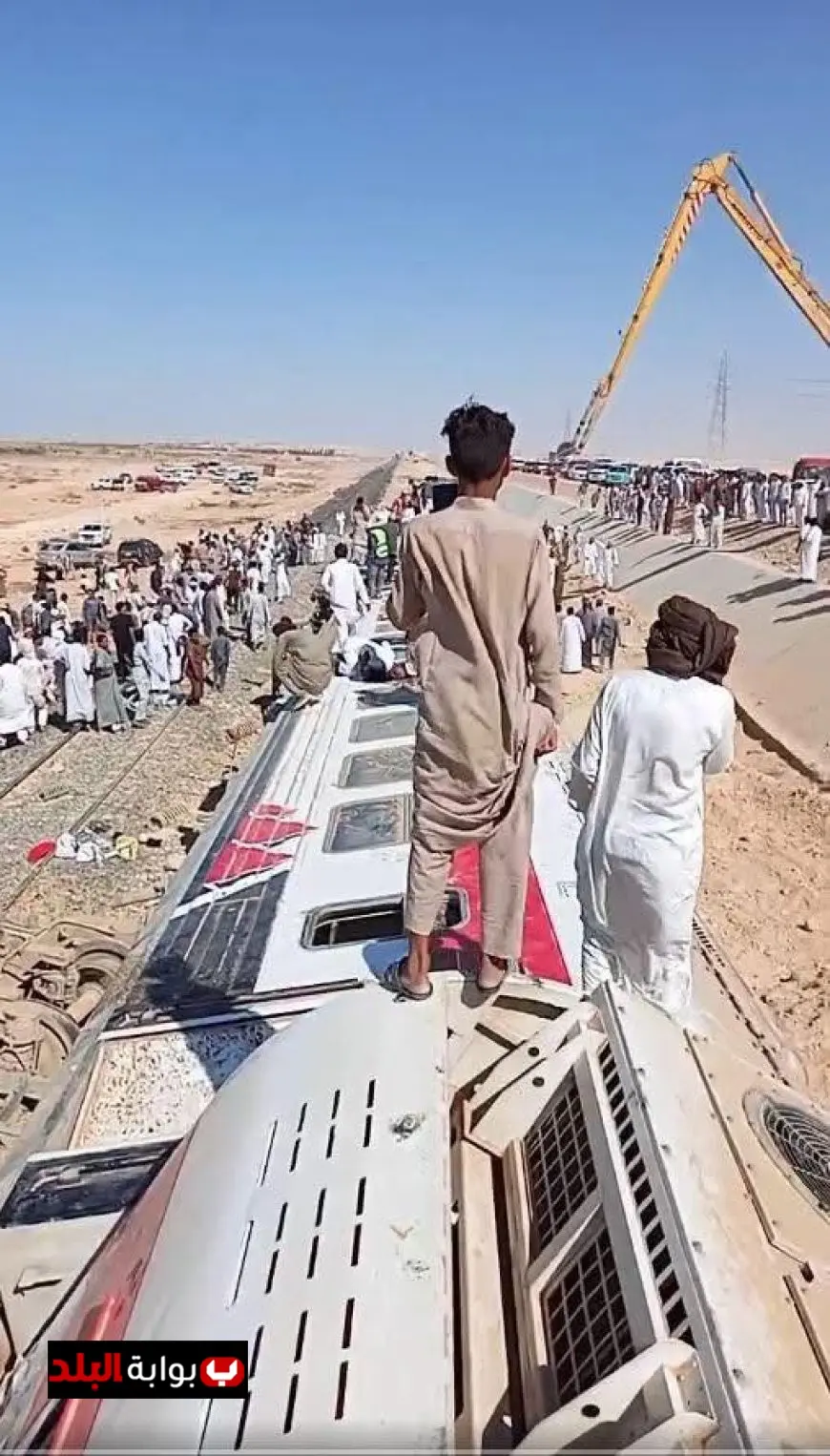 شهود عيان يوضحون أسباب انقلاب قطار مطروح بسبب مطب هوائي ودوران العربات