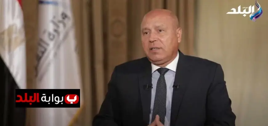 أحمد موسى يكشف: الفريق كامل الوزير يعمل 18 إلى 20 ساعة يومياً بلا راحة أو اجازات في ظل هجوم الفاشلين عليه