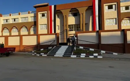 الإسكان تسلم أول مدرسة تجريبية وتواصل تطوير المشاريع السكنية في أكتوبر الجديدة