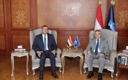 قناة السويس والإسكان تتعاون لإنشاء محطات تحلية مياه جديدة في مدن القناة