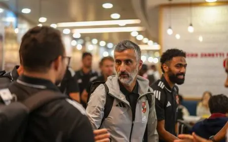 شوبير يكشف تفاصيل الشرط الجزائي في عقد ريبيرو مع الأهلي