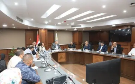 محافظ الجيزة يؤكد لنواب حي الهرم الجدد أهمية النتائج العملية وأولوية خدمة المواطن