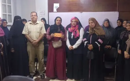 محافظ القاهرة يؤكد أهمية الحرف اليدوية كتراث فرعوني أصيل ويدعو لتدريب الشباب والسيدات للحفاظ على الهوية الثقافية