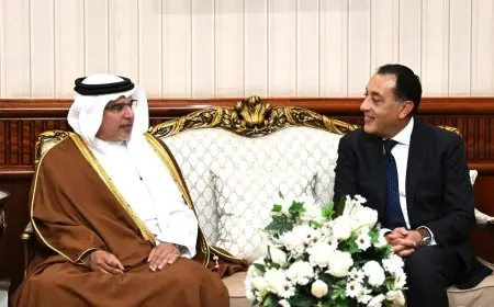 مباحثات مثمرة بين رئيس الوزراء وولي عهد البحرين خلال زيارتهما لمصر