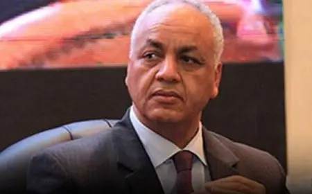 مصطفى بكري يكشف حقيقة صورة الكوبري من العراق ويرد على عمار علي حسن