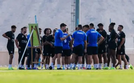 رحيل مفاجئ لأحد مدربى الزمالك قبل مباراة المصري الحاسمة في الدوري