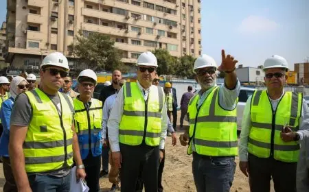 وزير قطاع الأعمال العام يزور مشروع إعادة تأهيل فندق الكونتيننتال الأثري في قلب القاهرة