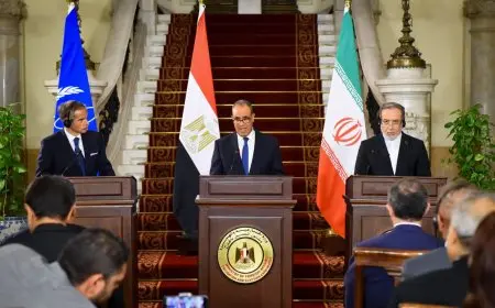 إيران والوكالة الدولية للطاقة الذرية يوقعان اتفاق تعاون جديد في القاهرة برعاية مصرية