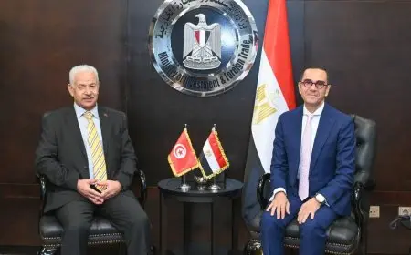 وزير الاستثمار يؤكد أهمية العلاقات الاقتصادية مع تونس كداعم رئيسي للتعاون الإقليمي
