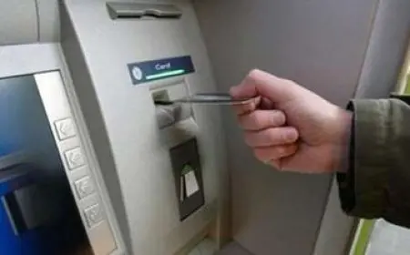 اكتشف رسوم السحب والاستعلام من ماكينات البنوك الإسلامية في 2025 وتفاصيل هامة