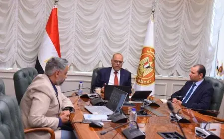 وزير العمل يطالب بزيادة حملات التفتيش على تصاريح العمل للأجانب