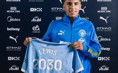 مانشستر سيتي يمدد عقد ريكو لويس حتى عام 2030 رسميًا