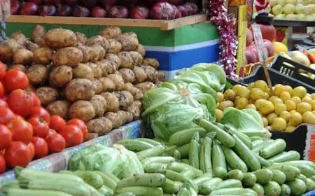 أسعار الخضروات والفواكه في سوق العبور اليوم السبت 13 سبتمبر 2025