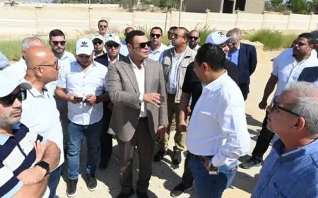وزير الإسكان يقوم بجولة تفقدية لأعمال تطوير محور 26 يوليو والتوسعات الشرقية في 6 أكتوبر