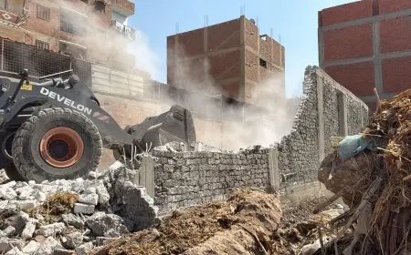 وزيرة التنمية المحلية تحيل مسؤولين في الخانكة للنيابة إثر مخالفات البناء البارزة