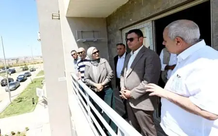وزير الإسكان يستعرض تقدم العمل في مشروع جنة 4 السكني بمدينة الشيخ زايد