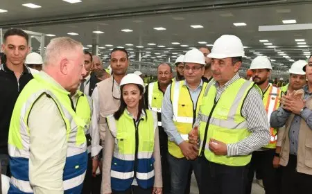 وزير قطاع الأعمال العام يواصل متابعة تحديثات مشروع مجمع المصانع بشركة مصر للغزل والنسيج