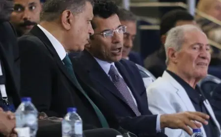 وزير الرياضة يعقد اجتماعاً تنسيقياً مع قيادات رياضية استعداداً لبطولة العالم للأندية لكرة اليد